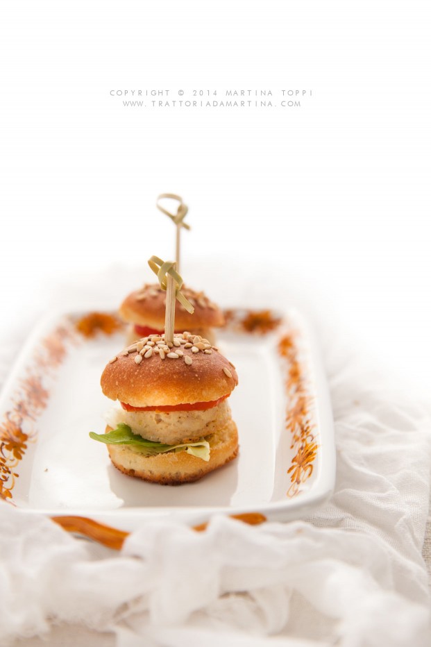 Mini burger di pollo finger food