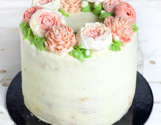 torta fiorita con crema al mascarpone